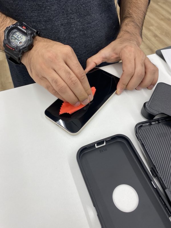 E Solutions electronics repair work photo
